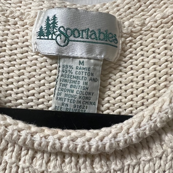 Size Medium Sportables heavy quarter-link sweater - Picture 3 of 4